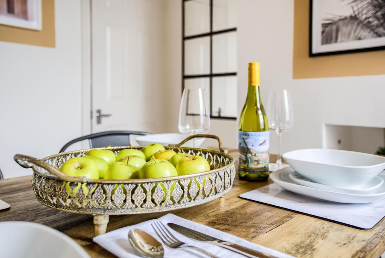 Coventry Fashionable House, City Centre, Free Parking, Sleeps 4, By Empower Homes Екстериор снимка